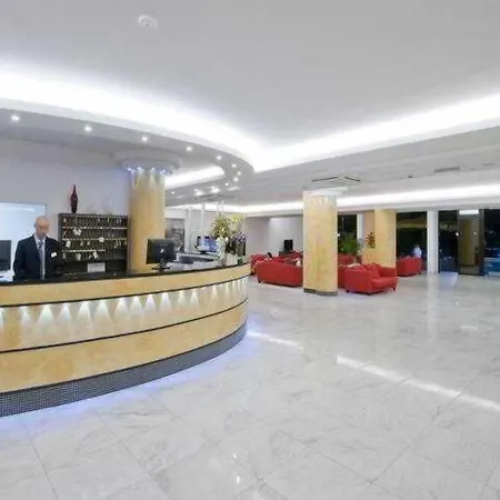 库萨尔公园酒店 3* 米萨诺阿德里亚蒂科