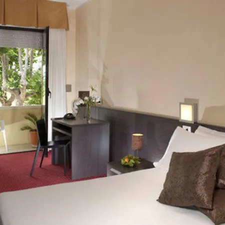 מלון Park Kursaal 3*