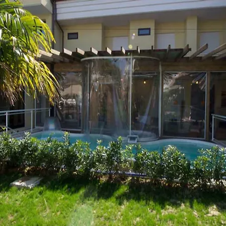 Park Kursaal Hotel 3*